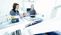 Dentalpraxis am Rhein - Behandlung